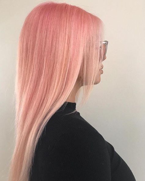 Trendy Hair Color Ideas, Short Hair Color Ideas, Long Pink Hair, Korean Hair Color, Short Grunge Hair, Pastel Pink Hair, Hair Color Pastel, Trendy Hairstyle, Hair Color Purple