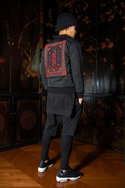 View the full Les Benjamins Fall 2017 menswear collection. Kazakh Art, Sport Street Style, Eagle Hunting, Interrior Design, Male Faces, Les Benjamins, Techwear Fashion, Nice Ideas, Mens Tights