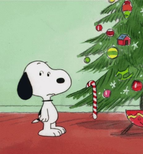 Merry Christmas Funny GIF - MerryChristmas Funny Happy - Discover & Share GIFs Snoopy Merry Christmas Gif, Gifs Snoopy, Peanuts Christmas Tree, Snoopy Und Woodstock, Snoopy Christmas Tree, Christmas Tree Gif, Wallpaper Snoopy, Brown Christmas Tree, Gif Christmas