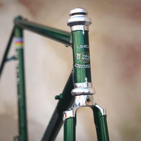 Bici Retro, Green Bicycle, Bicycle Paint Job, Green Bike, Classic Road Bike, Steel Bike, Bicycle Painting, Fixie Bike, Rat Bike