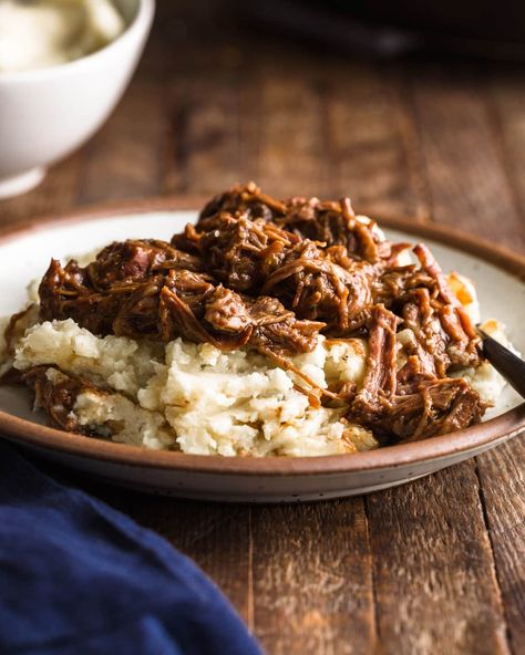 Balsamic Pot Roast, Southern Mac And Cheese, Pot Roast Crock Pot Recipes, Classic Pot Roast, Turkey Brine Recipes, Mississippi Roast, Au Jus Gravy, Oxtail Recipes, Mississippi Pot Roast