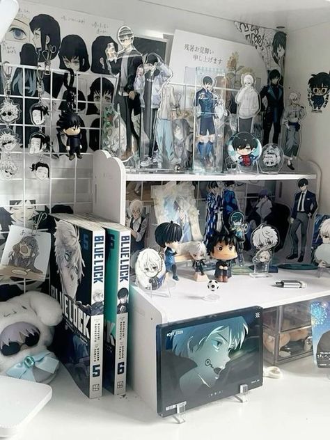 Anime Bedroom Ideas, Otaku Room, Room Redesign, Pinterest Room Decor, Study Room Decor, Anime Decor, Anime Room, Room Desk, Gaming Room Setup