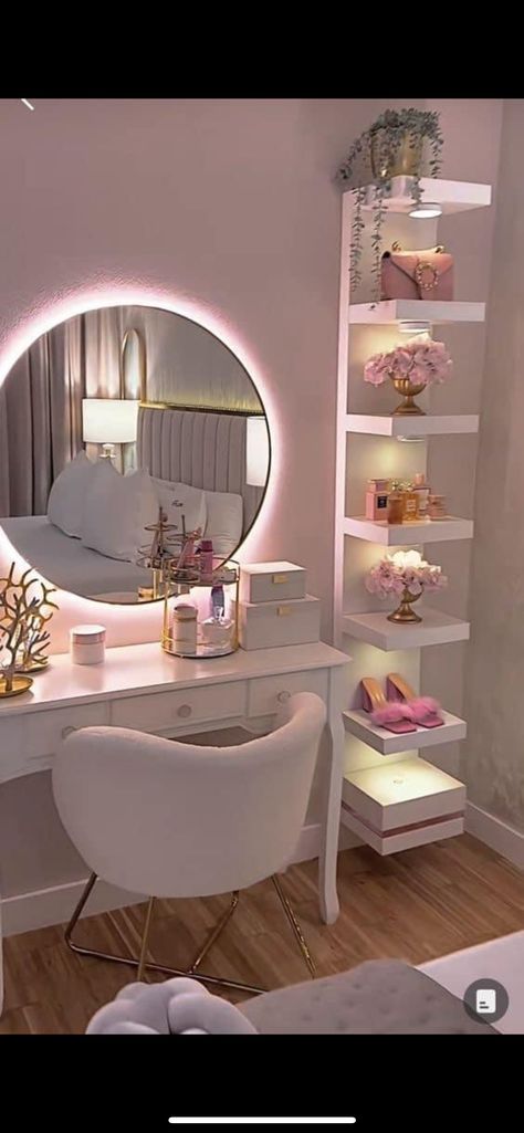 Mirror For Room Bedrooms, Small Makeup Table Ideas, Vanity And Study Table In One, Extra Small Room Ideas, Make Up Desk Idea, Room Vanity Ideas Small Spaces, A Vanity, Make Up Room Decoration Ideas, Beauty Table Bedroom