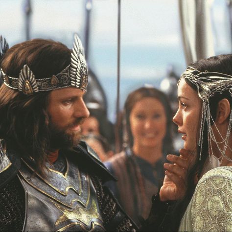 • Aragorn and Arwen in ‘The Lord of the Ring Lord Of The Rings Aesthetic, Rings Quotes, Aragorn Lotr, Lord Of The Rings Movie, Aragorn And Arwen, The Return Of The King, The Two Towers, Liv Tyler, The Lord Of The Rings