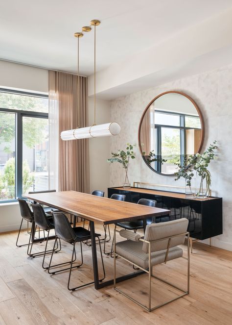 Dining room with bench