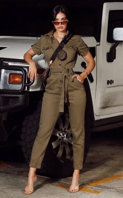 Khaki Jumpsuit Outfit Street Style, Female Safari Outfit, Safari Outfits Black Women, Game Drive Outfits Women, Game Drive Safari Outfits Women, Khaki Jumpsuit Outfit, Safari Outfit Women, Short Jumpsuit Outfit, Khaki Jumpsuit