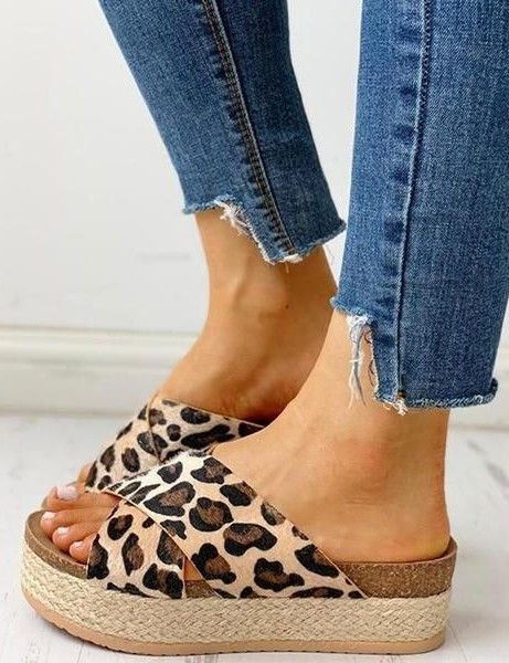 Heel Accessories, Espadrilles Platform, Platform Slippers, Platform Wedge Sandals, If The Shoe Fits, Shoe Fits, Trend Fashion, Lace Up Heels, Espadrilles Wedges