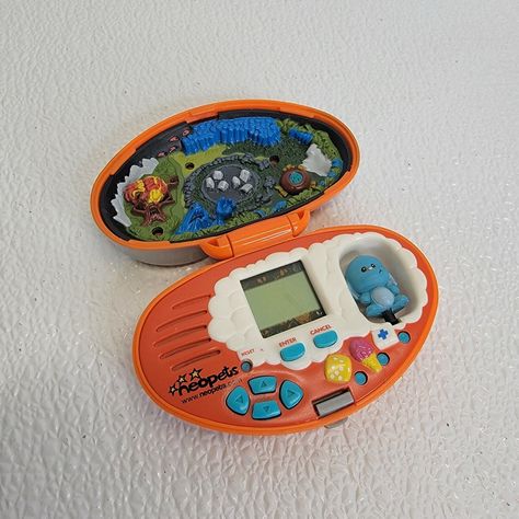 Tamagotchi Vintage, Dr Seuss Birthday Party, Really Good Comebacks, Vintage Tiger, Graphic Design Assets, Pocket Pet, Random Items, Virtual Pet, Polly Pocket