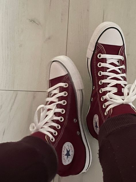 Cherry Red Converse, Red School Aesthetic, Red Converse Aesthetic, Dark Red Converse, Converse Maroon, Converse Platforms, Cute Converse Shoes, Maroon Converse, Navy Converse