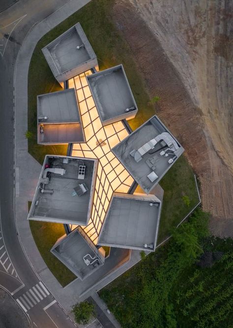 Interpretation Centre, Architecture Cool, Romanesque Architecture, Concrete Building, Heritage Museum, Exposed Concrete, Architecture Design Concept, Concrete Structure, Architecture Office