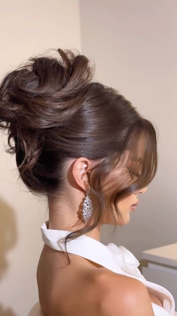 Zendaya Updo Hairstyles, Loose Chignon Updo, Updo Hairstyles For Prom Short Hair, Hair Styles Prom Short, Hair Styles For Prom Long Hair, Wedding Updos Short Hair, Loose Curled Updo, Classy High Bun Hairstyles, Sleek High Updo Wedding