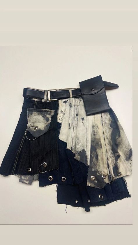 Pants With Safety Pins, Upcycle Ideas Clothes, Recycling Clothes Ideas, Upcycling Clothes Aesthetic, Scrap Fashion, Rework Denim, Deconstructed Fashion, Reconstructed Clothing, Punk Fashion Diy