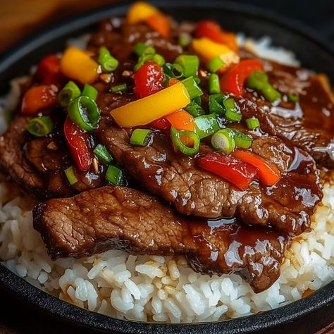 Best Ever Pepper Steak Pepper Steak Over Rice, Hamburger Pepper Steak Recipe, Peppered Steak And Rice, Ground Beef Pepper Steak, Oven Pepper Steak Recipe, Instant Pot Pepper Steak Recipe, Green Pepper Steak Recipe, Beef Pepper Steak Recipe, Keto Pepper Steak