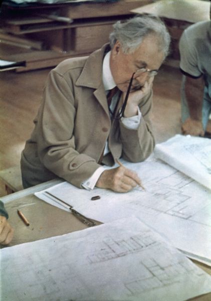 Frank Lloyd Wright at Drafting Studio Frank Lloyd, Frank Lloyd Wright, Lloyd Wright, Old Man