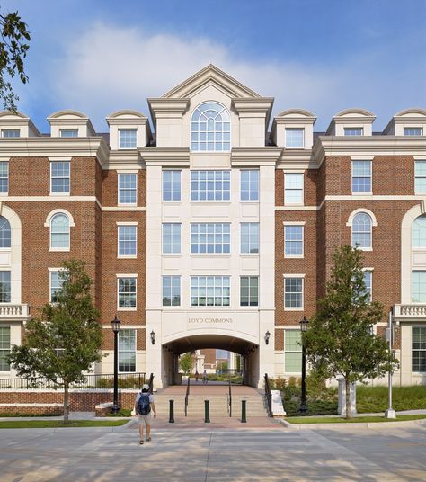 SMU Residential Commons Modern School Exterior, College Exterior, School Exterior, College Building, University Housing, Southern Methodist University, Student Housing, Brick Facade, College Design