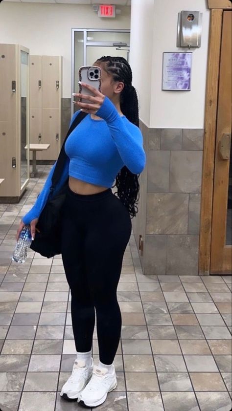 Baddie Gym Outfit, Volleyball Leggings, Gym Ootd, Pilates Outfit, Modele Fitness, Gymwear Outfits, Gym Crush, Look Legging, Black Leggings Outfit