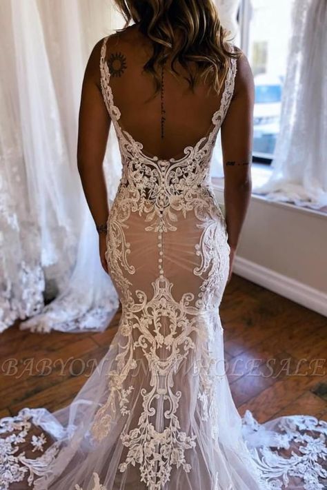 V-neck Sweetheart Lace Mermaid Long Wedding Dresses | Babyonlinewholesale Red Wedding Gowns Brides, Ivory Mermaid Wedding Dress, Wedding Dresses Mermaid Lace, Western Wedding Bridesmaids, Western Bridesmaid Dresses, Bride Things, Red Wedding Gowns, Maui Elopement, Anniversary Dress