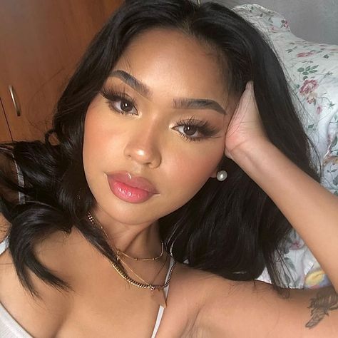 Filipina Makeup, Make Up Inspo, Christmas Makeup, Flawless Makeup, Prom Makeup, Makeup Inspo, Pretty Face, Makeup Routine, Makeup Tutorial