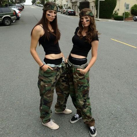 Cute thug/camo/army Halloween outfit Army Girl Halloween, Army Girl Halloween Costume, Army Halloween, Army Girl Costumes, Army Halloween Costumes, Army Outfit, Clueless Halloween Costume, Carnaval Outfit, Army Costume