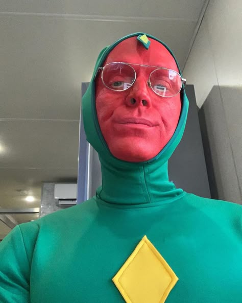 Paul Bettany, Marvel, Green, Red, On Instagram, Instagram