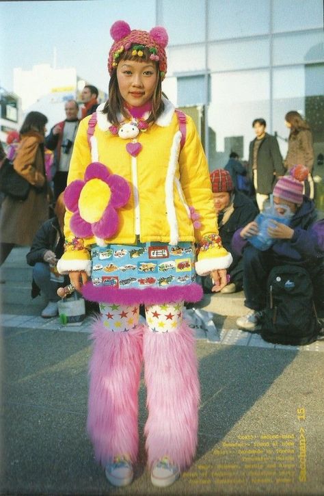 90 Japan Fashion, Yabi Fashion, Harajuku Fashion Street 90s, 90s Harajuku Fashion, Wacky Clothes, Pop Clothes, Decora Style, Decora Fashion, Decora Harajuku