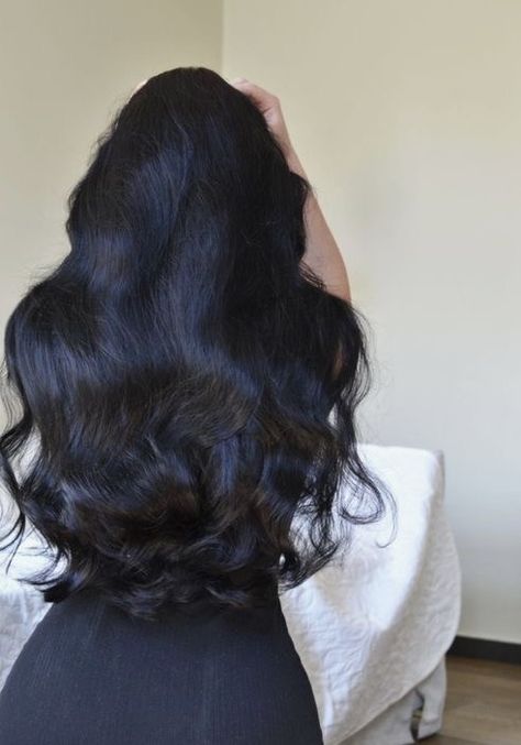 Blown Out Hair, Thick Shiny Hair, Hair Goals Long, Healthy Black Hair, Black Hair Aesthetic, Long Shiny Hair, Long Healthy Hair, Tips Hair, Long Silky Hair