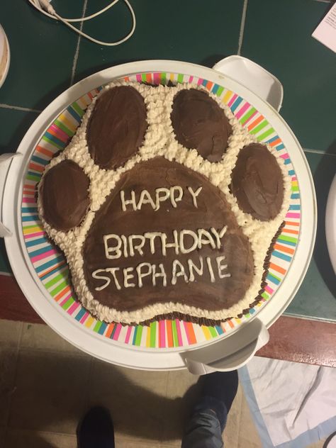 Pawprint Cake, Paw Cake, Chocolate Cake Designs, White Chocolate Cake, Baby Party, 4th Birthday, Cake Ideas, Cake Designs, White Chocolate