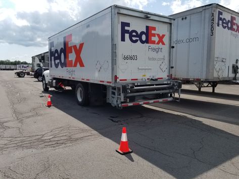 FedEx Freight Peterbilt with Wabash National truck body, equipped with HTS-CC-18/28 Cone Cradle unit, by HTS Systems. Fedex Truck, Airport Aesthetic, Box Truck, Hand Trucks, Lego Bionicle, Safety Products, Veteran Owned Business, Traffic Safety, Money Cash