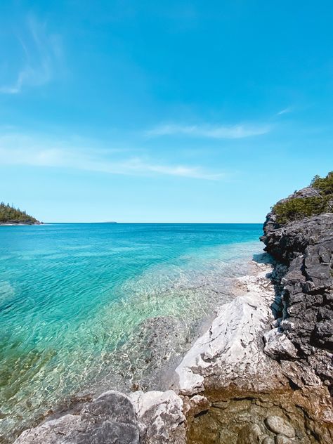 Tobermory water, georgian bay, lake huron, water photo inspiration, instagram picture inspo Georgian Bay Ontario, Photo Inspiration Instagram, Paint Inspo, Water Photo, Georgian Bay, Lake Huron, Inspiration Instagram, Instagram Pictures, Photo Inspiration