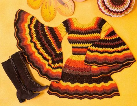 ✰ Fantasia Superstar ✰ on Instagram: “˗ˏˋ🔸 Our new, FAR OUT electric orange, truly one of a kind "MARIJKE 70's DREAM" mini dress 🧡💛🧡 Designed & handmade with love by us with…” Electric Orange, Filmy Vintage, Crochet Mignon, Confection Au Crochet, Mode Hippie, Kleidung Diy, Crochet Fashion Patterns, Fun Crochet Projects, Diy Crochet Projects