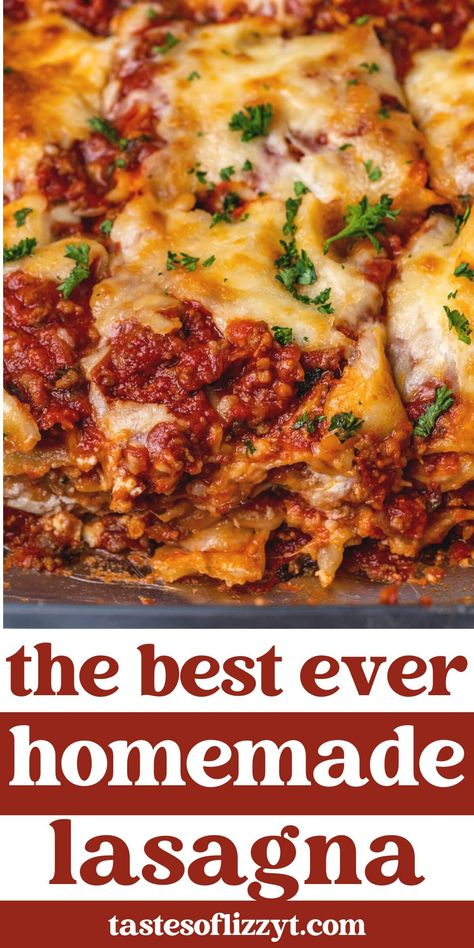 Looking for a classic lasagna recipe? You've found it! This easy homemade lasagna transform your family's Italian night. We'll give you hints and exact ingredients to use for the best lasagna your family has ever had. Lazania Recipe, Best Homemade Lasagna, Homemade Lasagna Recipe, Easy Homemade Lasagna, Homemade Lasagna Recipes, Classic Lasagna Recipe, Best Lasagna Recipe, Korean Kitchen, Beef Lasagna