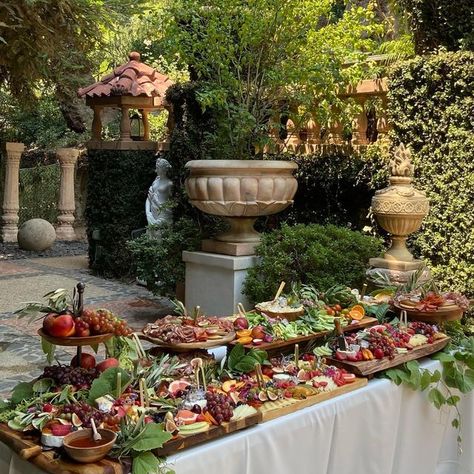 SAYANG | Los Angeles on Instagram: "So many photos of this table, can’t decide which is my favorite 🤩 #weddings #weddingplanner #grazingtable #graze #grazetable #charcuterieboard #charcuterie #eventstyling" Wedding Food Charcuterie, Garden Wedding Italian, Italian Villa Wedding Decor, Greek Food Wedding Buffet, Wedding Feast Table, Tuscan Wedding Food, Grazing Charcuterie Table, Italian Food For Wedding, Italian Buffet Wedding