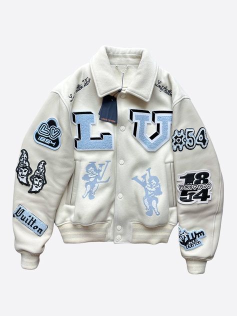 Luis Vuitton Outfits, Varsity Outfit, Louis Vuitton Jacket, Louis Vuitton Outfit, Varsity Jacket Outfit, Louis Vuitton White, Off White Jacket, Concept Clothing, Street Style Outfits Men