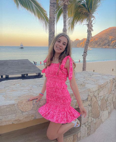 Preppy Picture Day Fits, Preppy Pink Dress, Preppy Church Outfit, Preppy Person, Preppy Kid, Preppy Poses, Preppy Sundress, Besties Ideas, Preppy Summer Dress