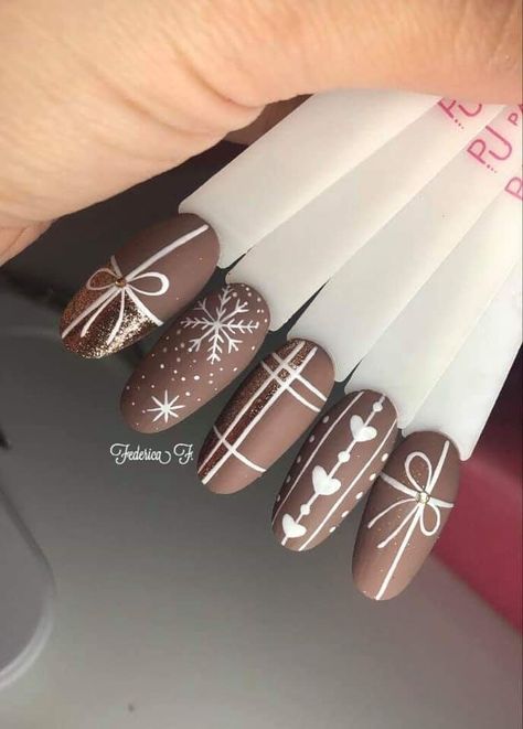 Xmas Nail Art, Cute Christmas Nails, Christmas Nail Art Designs, Christmas Nails Acrylic, Winter Nail Art, Xmas Nails, Christmas Nail Designs, Christmas Nail, Christmas Nail Art