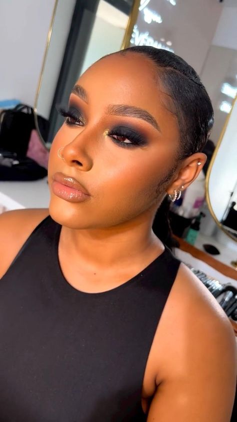 Eyeshadow Looks Smokey Eye, Eyeshadow Looks Smokey, Makeup Eyeshadow Looks, Smokey Eyes Makeup, Makeup 2024, Black Smokey Eye Makeup, Maquillage Yeux Cut Crease, Brown Girls Makeup, Makeup For Black Skin