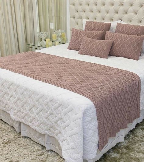 Paris Premium, Bedroom Comforter Sets, Designer Bed Sheets, Luxury Bed Sheets, Cama King, Sofa Cama, Tiny House Decor, Crochet Home Decor, Home Building Design