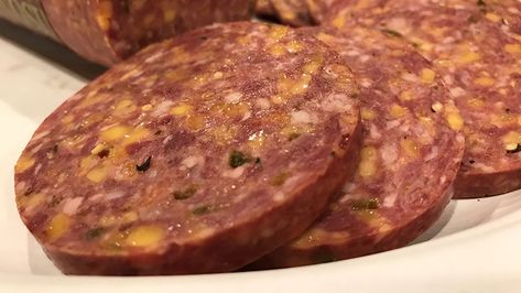 Deer Bologna Recipe, Deer Breakfast Sausage Recipe, Venison Summer Sausage Recipe, Homemade Summer Sausage, Venison Sausage Recipes, Summer Sausage Recipes, Bologna Recipes, Venison Sausage, Salami Recipes