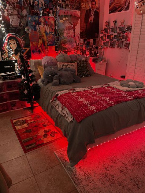 Red Room Ideas Aesthetic, Red Y2k Room, Red Black And White Room Ideas Bedrooms, Red Rooms Aesthetic, Red And Black Bedroom Aesthetic, Red Rooms Bedroom, Cherry Red Bedroom, Led Light Bedroom Aesthetic, Red And Black Room Aesthetic