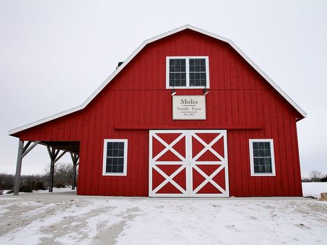 Gambrel House, Gambrel Barn, Cattle Barn, Gambrel Style, Barn Builders, Big Timber, Barn Loft, Barn Kits, Gambrel Roof