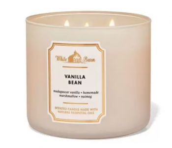 5 Bath and Body Works Candles (Plus a Few Extra) To Make Your House Smell Like Disney World! | the disney food blog White Barn Candle, Homemade Marshmallow, Bath & Body Works, Three Wick Candle, Homemade Marshmallows, Madagascar Vanilla, Bath Candles, Candle Inspiration, White Barn