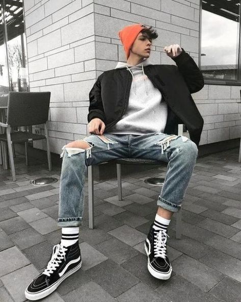 Top 10 Looks For Men: Summer 2020 - Society19 Aesthetic Hombre, Mens Outfits Streetwear, Hypebeast Outfits, Fashion 90s, Streetwear Mode, Urban Fashion Women, Tumblr Outfits, Mens Fashion Streetwear, Streetwear Men