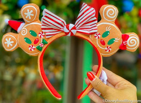 The Gingerbread Minnie Ears Are BACK (With a Bit of a Glow Up) in Disney World! | the disney food blog Disney Ears Headband, Disneyland Christmas, Mickey Mouse Ears Headband, Disney Hats, Mickey Balloons, Minnie Mouse Ears Headband, Disney Dining Plan, Mickey Christmas, Disney Mouse