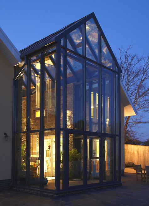 Contemporary-Architecture-England-12 Double Height Conservatory, Double Height Glass Extension, Modern Conservatory, Atrium House, Glass Conservatory, Atrium Design, Building A Porch, Glass Extension, Glass Structure