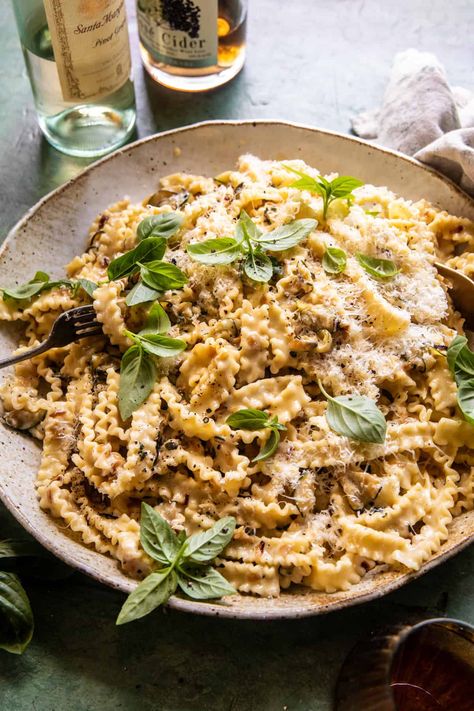 Lemon Basil Zucchini Pasta Alfredo | halfbakedharvest.com Basil Zucchini, Summer Pasta Dishes, Antipasto Pasta Salads, Half Baked Harvest Recipes, Light Pasta, Pasta Alfredo, Cherry Tomato Pasta, Butter Pasta, Lemon Basil