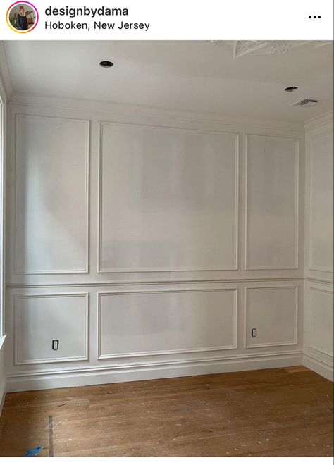 Wall Molding Design, Living Room Panelling, Wall Paneling Diy, Accent Walls In Living Room, Living Room Inspo, Bedroom Makeover, Room Makeover, Home Renovation, Home Living Room