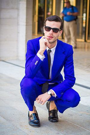 I want a cobalt blue suit. Cobalt Blue Suit Men, Man Blue Suit, Men Work Outfits, Cobalt Blue Suit, Suit For Groom, Prom Portraits, Dinner Summer, Blue Suits, Blue Suit Men