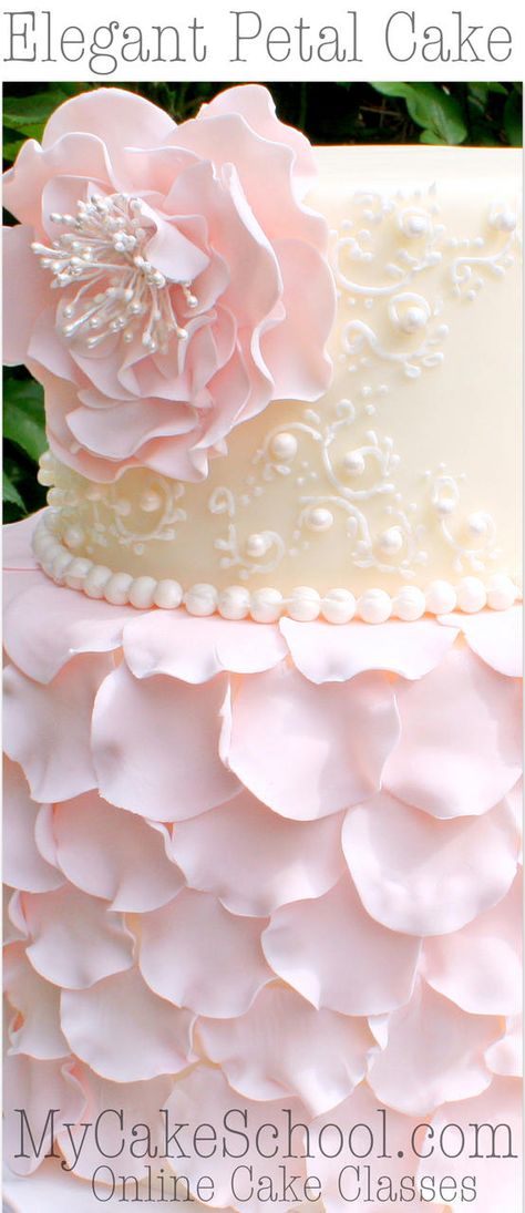 PARA LAS QUINCIAÑERAS Petal Cake Design, Petal Cake, Cake Classes, Cake Decorating Classes, Gateaux Cake, Decorating Videos, Cake Decorating Videos, Elegant Cakes, Cake Videos