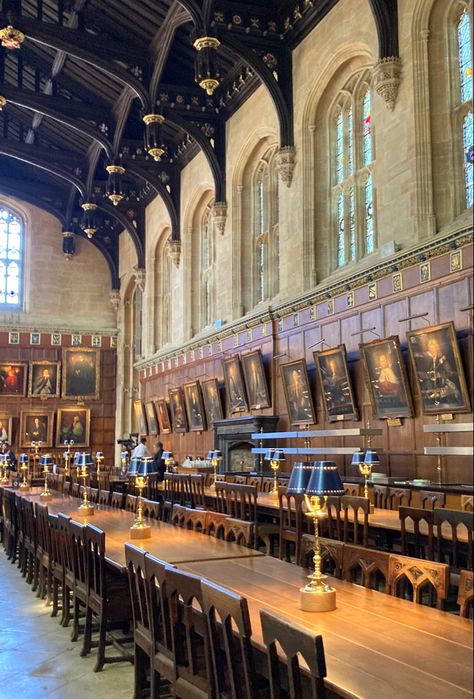 Scenes From Harry Potter, University Inspiration, University In England, Oxford College, Bodleian Library, College Vision Board, Ashmolean Museum, England Aesthetic, College Motivation