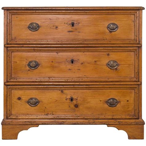 Antique English Georgian Pine Chest of Drawers, circa 1830 | 1stdibs.com Antique Pine Dresser, Rustic Pine Furniture, Raw Wood Furniture, Antique Pine Furniture, Classic Home Furniture, Pine Chest Of Drawers, Painting Wooden Furniture, Pine Dresser, English Country Decor